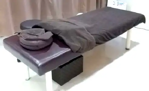 施術ベッド